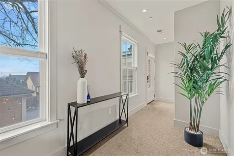 623 Morris Street La Conner WA 98257