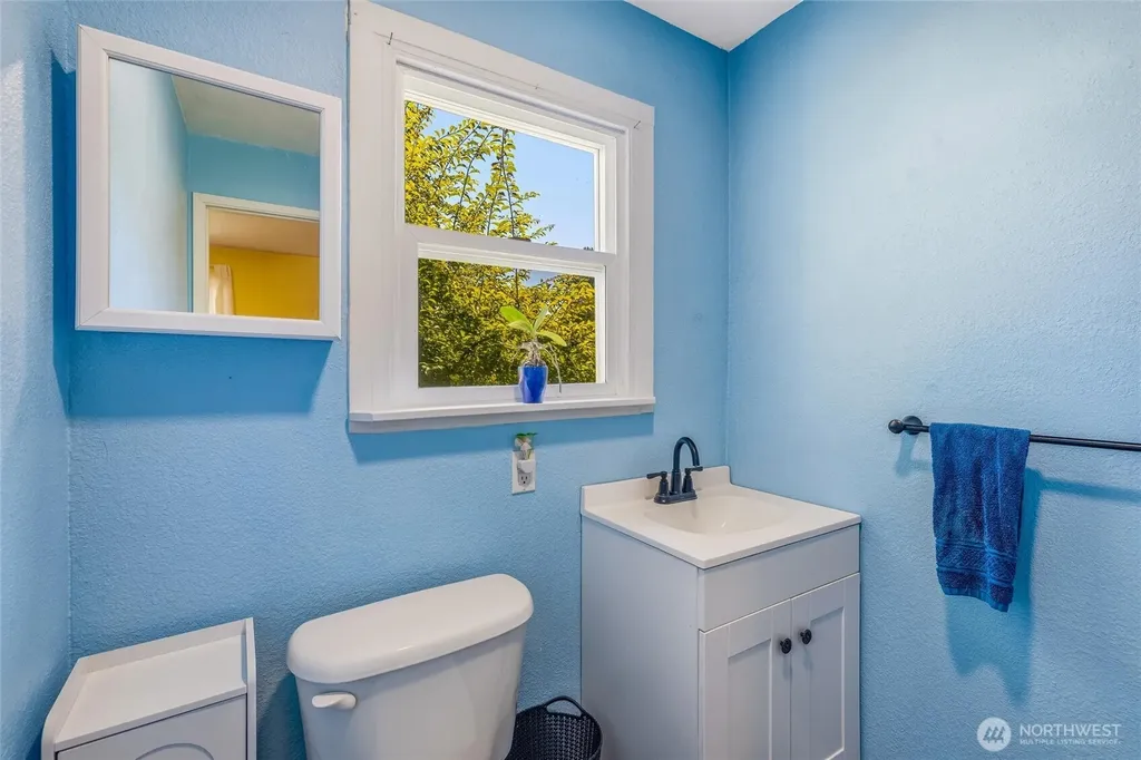 1135 Lake Samish Road Bellingham WA 98229
