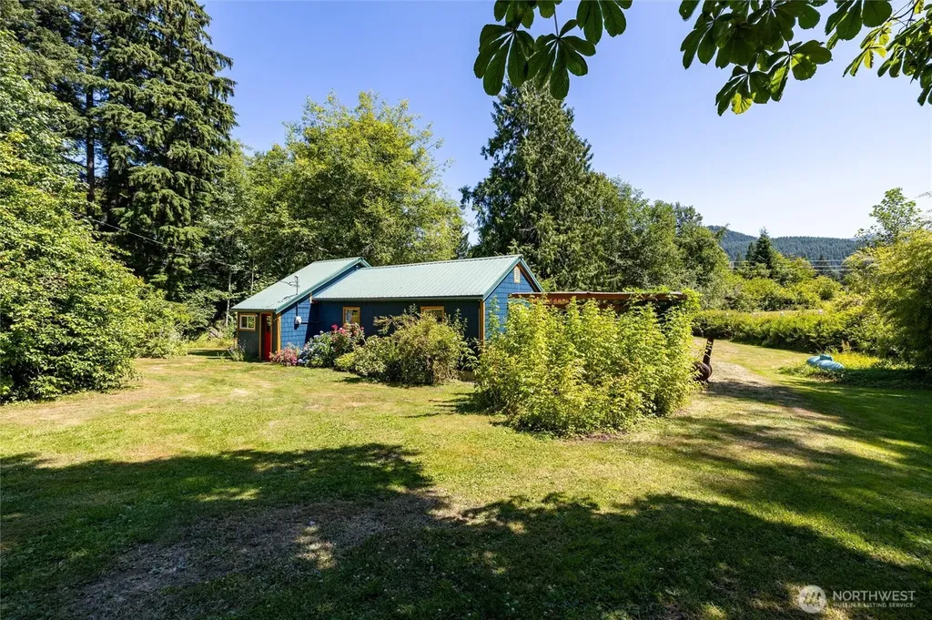 1135 Lake Samish Road Bellingham WA 98229