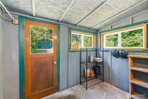 1135 Lake Samish Road Bellingham WA 98229