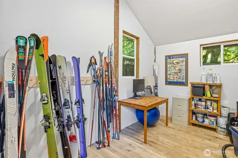 1135 Lake Samish Road Bellingham WA 98229