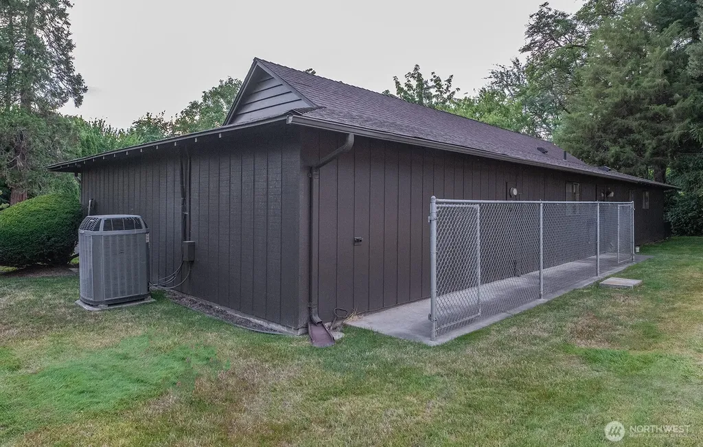1831 Rustic Place Walla Walla WA 99362