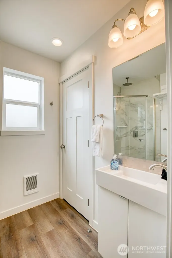 890 Magellan Avenue Ocean Shores WA 98569