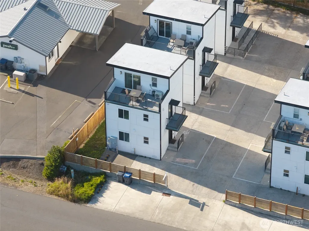 890 Magellan Avenue Ocean Shores WA 98569