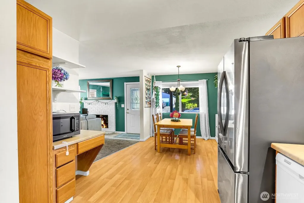 17532 24th Avenue SE Bothell WA 98012