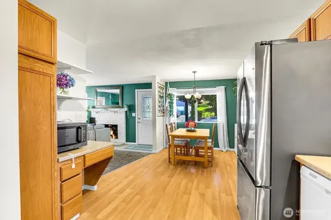 17532 24th Avenue SE Bothell WA 98012