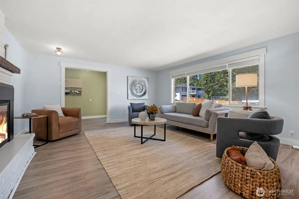 1216 118th Place SE Everett WA 98208