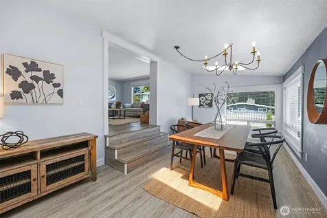 1216 118th Place SE Everett WA 98208