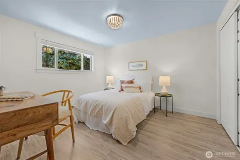 1216 118th Place SE Everett WA 98208