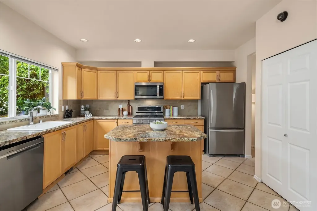 500 S 46 Place Renton WA 98055