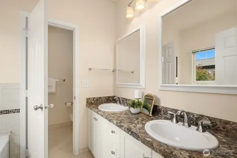 500 S 46 Place Renton WA 98055