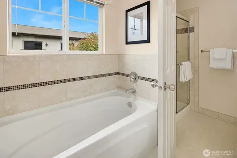 500 S 46 Place Renton WA 98055