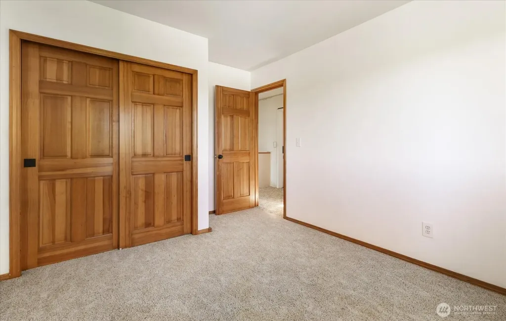1950 Hillvista Place Freeland WA 98249
