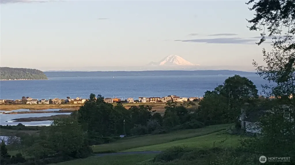 1950 Hillvista Place Freeland WA 98249