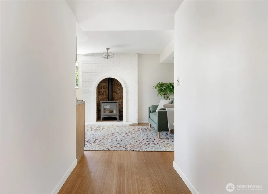 1950 Hillvista Place Freeland WA 98249