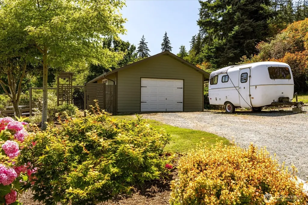 1950 Hillvista Place Freeland WA 98249