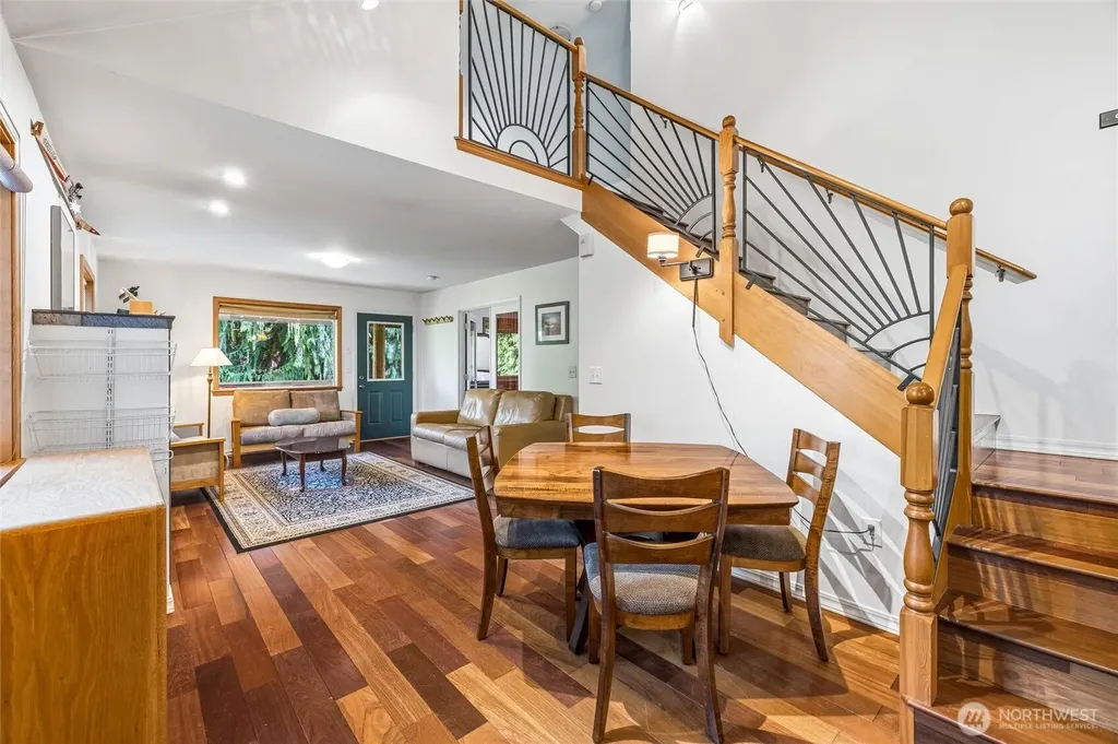 11062 Whistler Lane Deming WA 98244