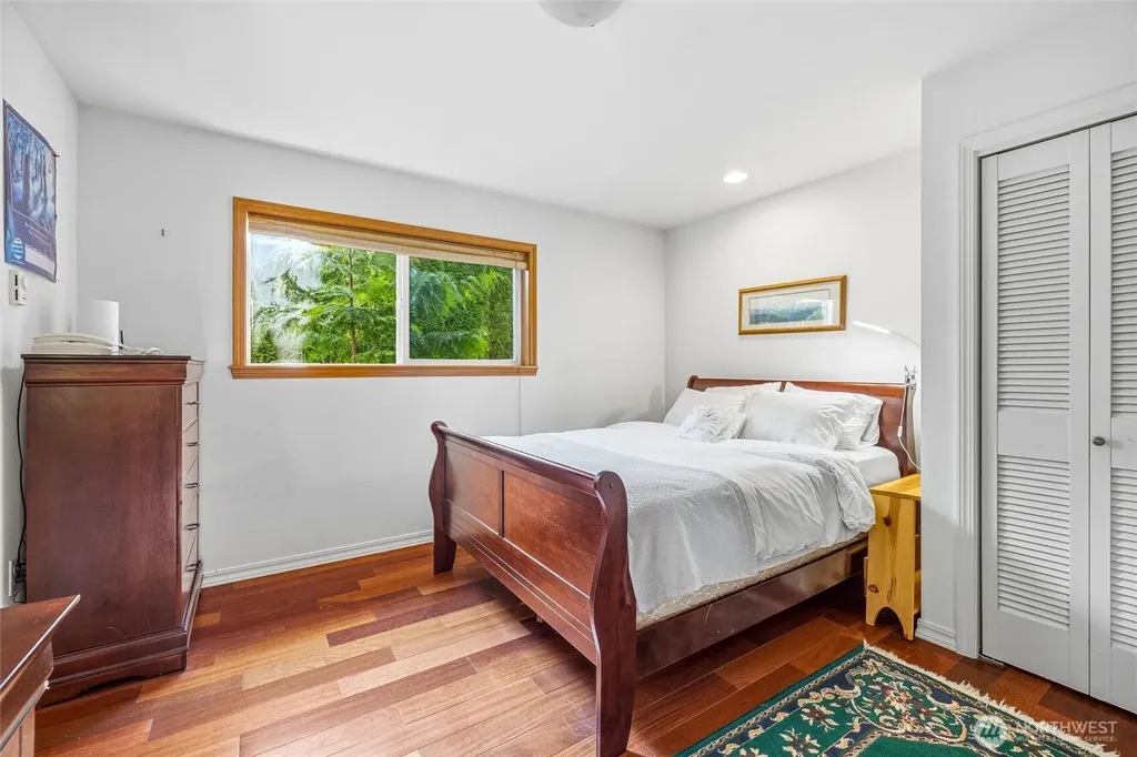 11062 Whistler Lane Deming WA 98244