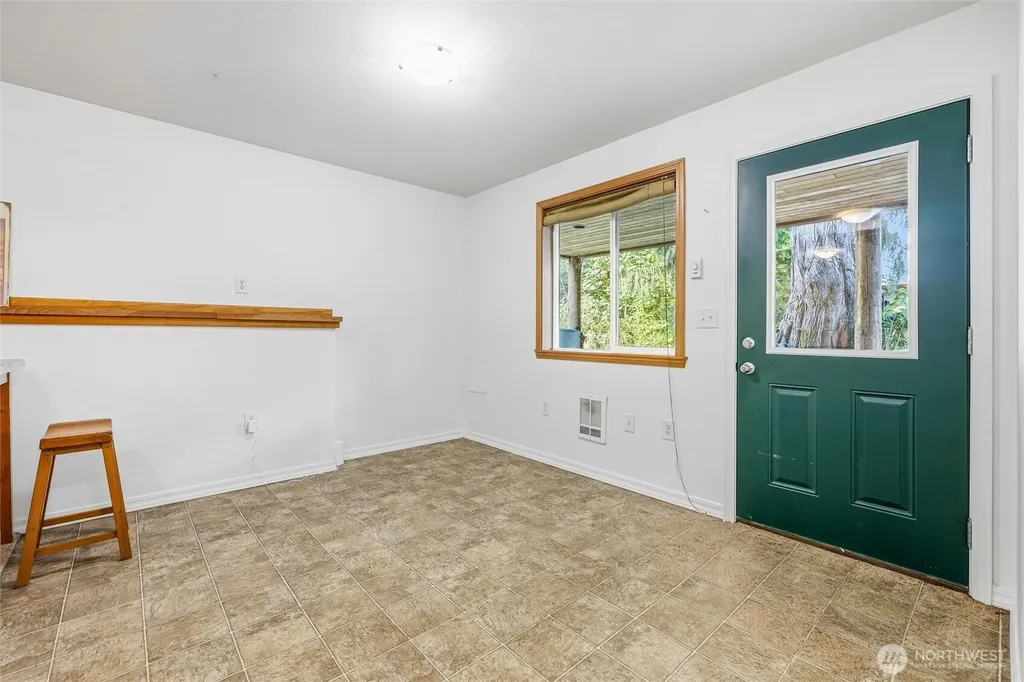 11062 Whistler Lane Deming WA 98244