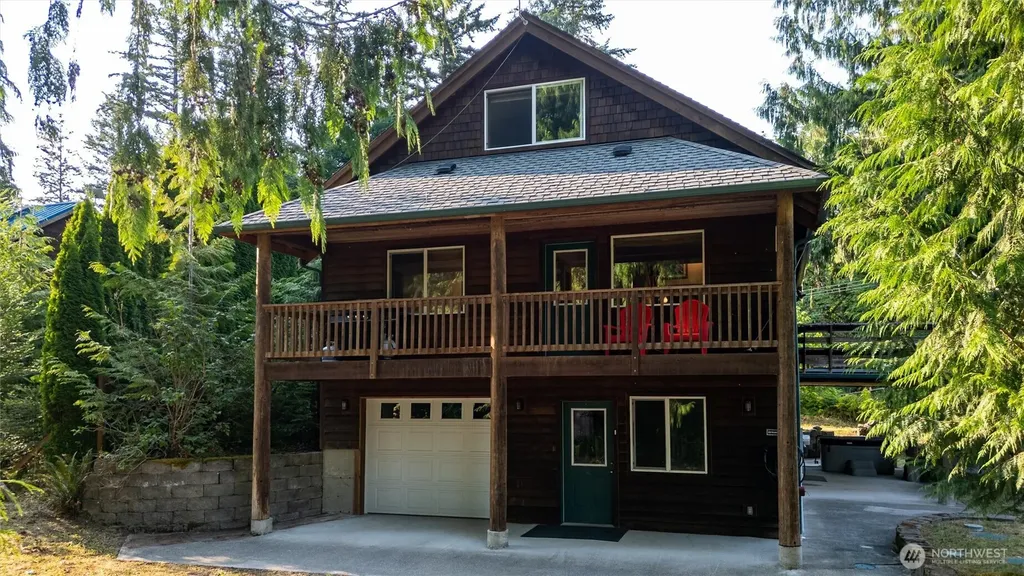 11062 Whistler Lane Deming WA 98244