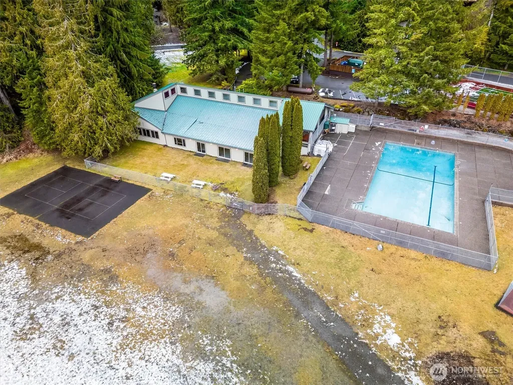 11062 Whistler Lane Deming WA 98244