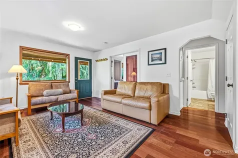 11062 Whistler Lane Deming WA 98244