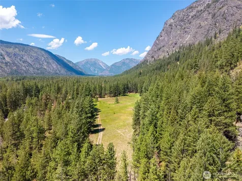 226 Lost River Road Mazama WA 98833
