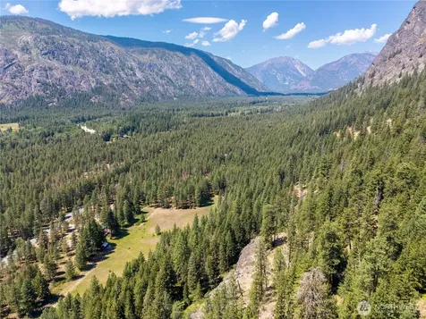 226 Lost River Road Mazama WA 98833