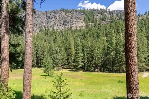 226 Lost River Road Mazama WA 98833