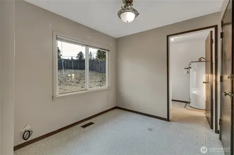 13607 2nd Avenue SW Seattle WA 98166