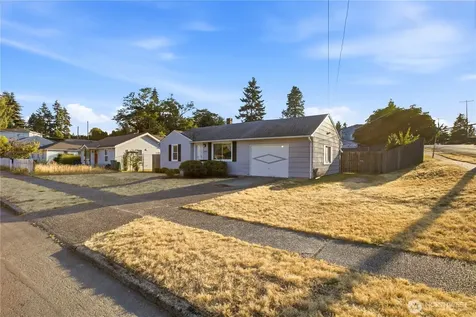 13607 2nd Avenue SW Seattle WA 98166