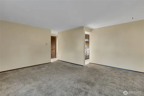 13607 2nd Avenue SW Seattle WA 98166