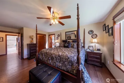 10908 24th Drive SE Everett WA 98208