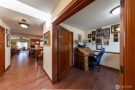 10908 24th Drive SE Everett WA 98208