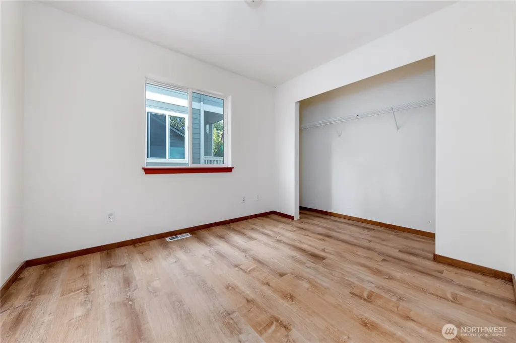 1102 Chestnut Street Everett WA 98201