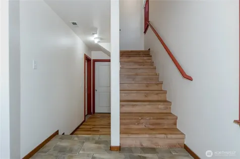 1102 Chestnut Street Everett WA 98201