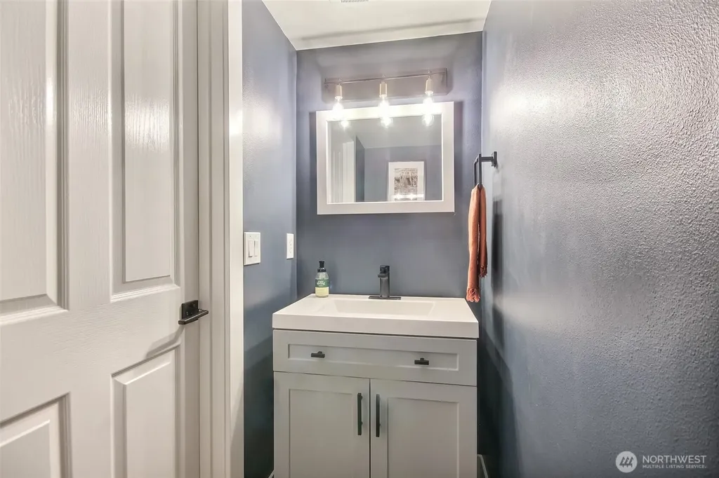 175 1st Place NW Issaquah WA 98027