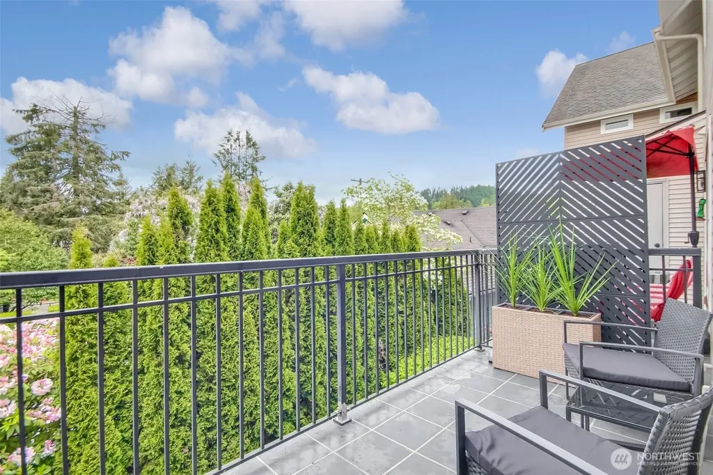 175 1st Place NW Issaquah WA 98027