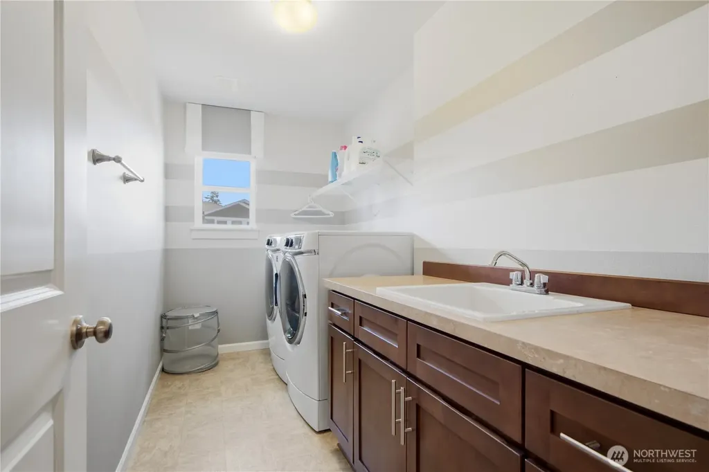 20018 91st Pl S Kent WA 98031