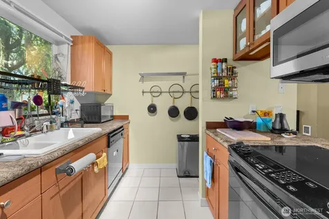 14002 NE 181st Place Woodinville WA 98072