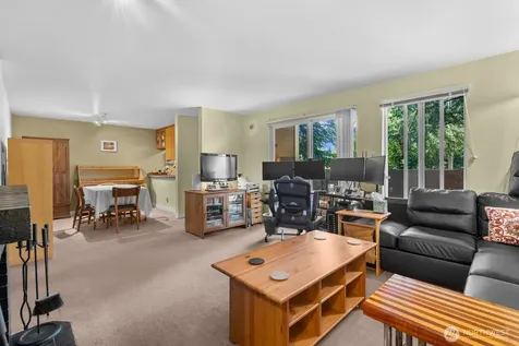 14002 NE 181st Place Woodinville WA 98072