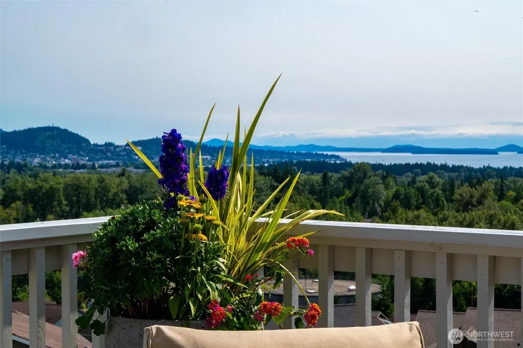 860 Blackwood Court Bellingham WA 98226