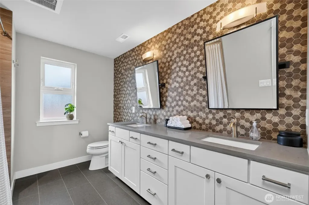 860 Blackwood Court Bellingham WA 98226