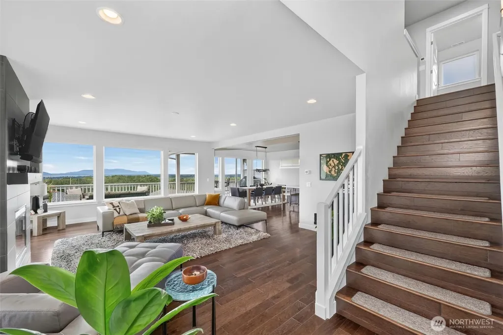 860 Blackwood Court Bellingham WA 98226