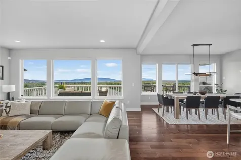 860 Blackwood Court Bellingham WA 98226