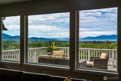 860 Blackwood Court Bellingham WA 98226