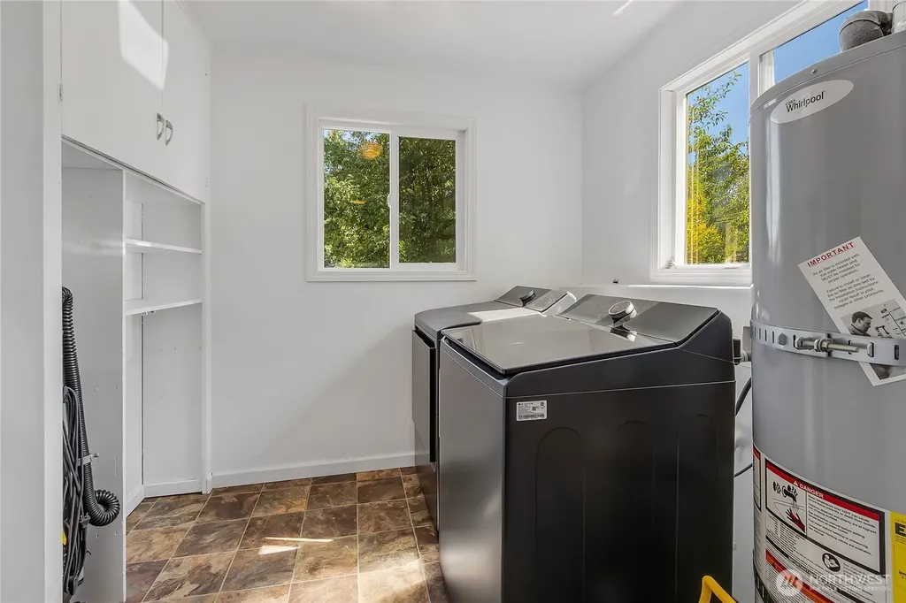 616 North Street SE Tumwater WA 98501