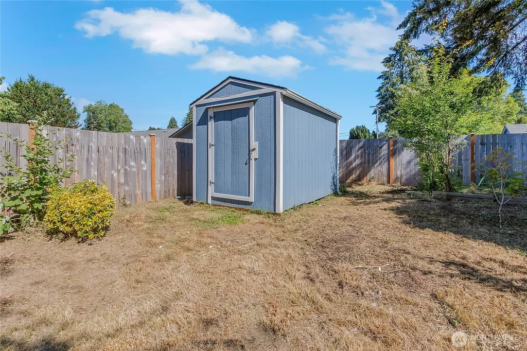 616 North Street SE Tumwater WA 98501