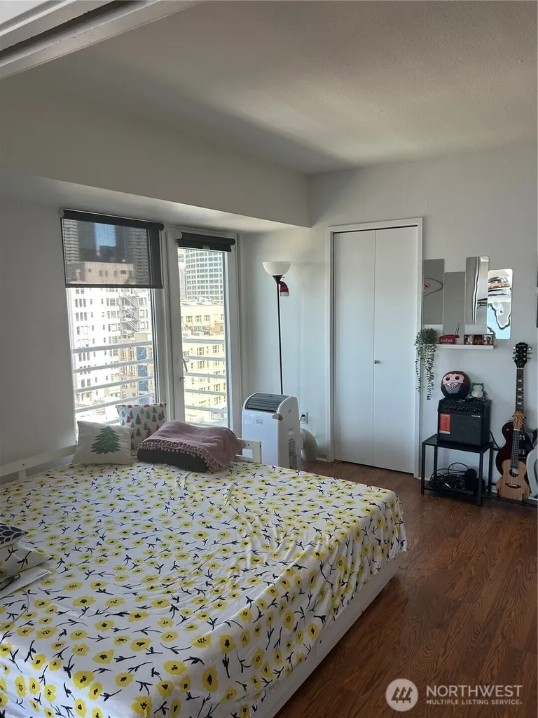 1415 2nd Avenue Seattle WA 98101