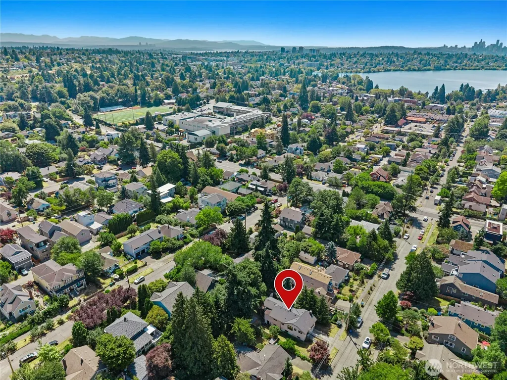 8538 Ashworth Avenue N Seattle WA 98103